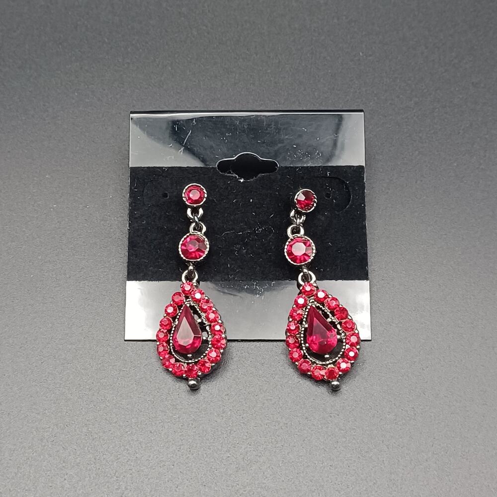 Ruby Red Dangle Earrings Gunmetal Tone Teardrop Drop Holiday Prom 2"